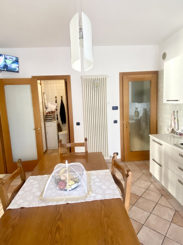 Castelfranco V.to: in posizione centrale a 300 metri dalle mura cittadine, proponiamo in vendita ...