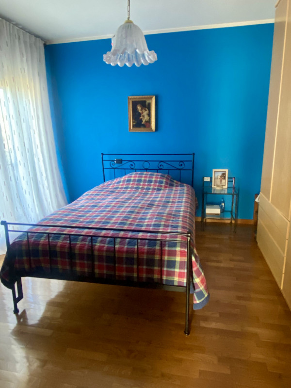 Castelfranco V.to: in posizione centrale a 300 metri dalle mura cittadine, proponiamo in vendita ...