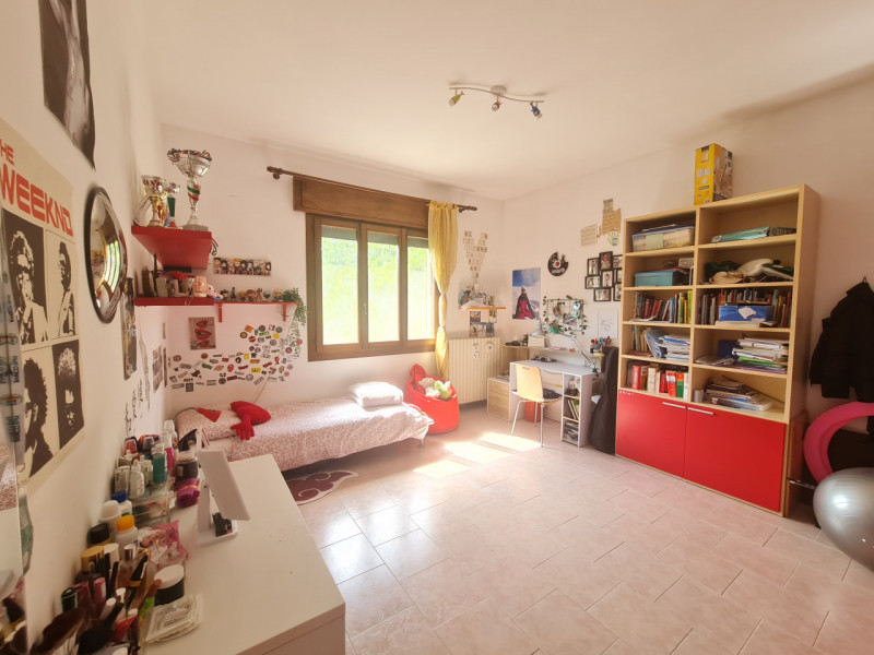 In una delle aree più affascinanti dei Colli Euganei, a Luvigliano, proponiamo una casa indipende...