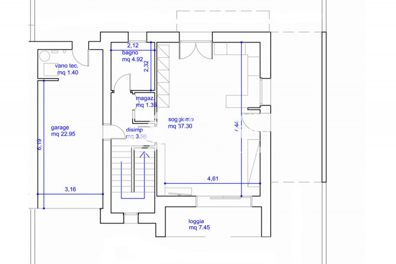 (Per INFO Feltrin ing. Gianni 3288349492) Proponiamo in vendita bifamiliare su due livelli a Quin...