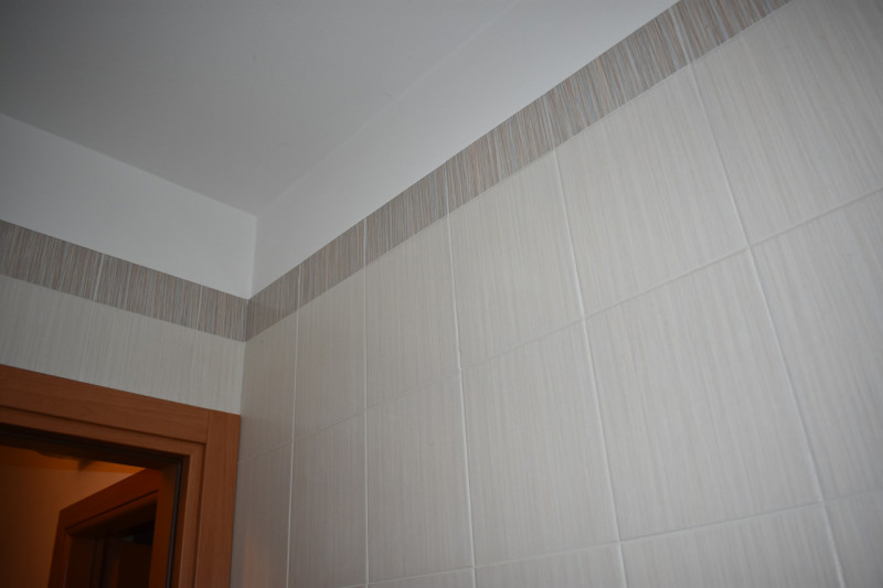 Scopri questo affascinante mini appartamento in esclusiva situato al piano terra, ad Albignasego....