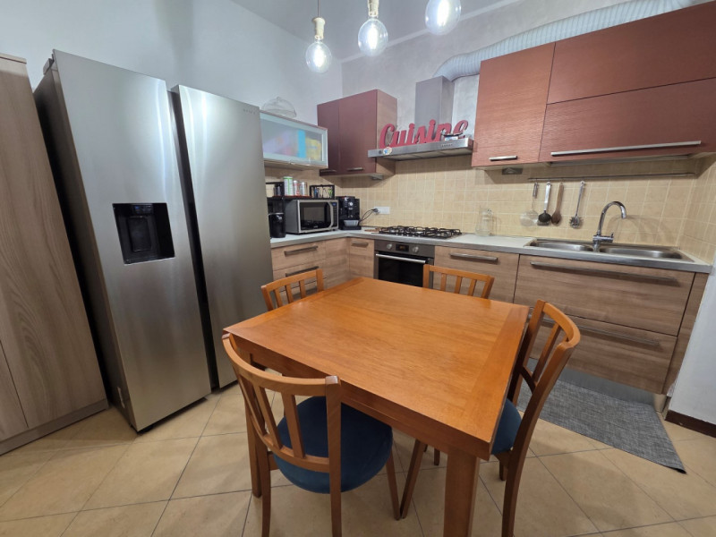 Nel cuore di Veggiano in posizione comoda ai principali servizi, proponiamo in vendita appartamen...