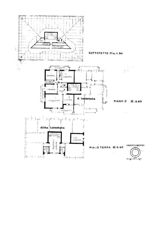 Scopri questo affascinante appartamento quadrilocale situato nella tranquilla e ricercata zona di...
