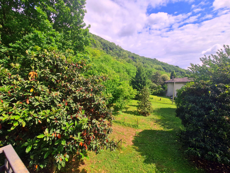 CASA SINGOLA CON 2.000MQ DI GIARDINO €.325.000 - rif.JP632

In una delle aree più affascinanti de...