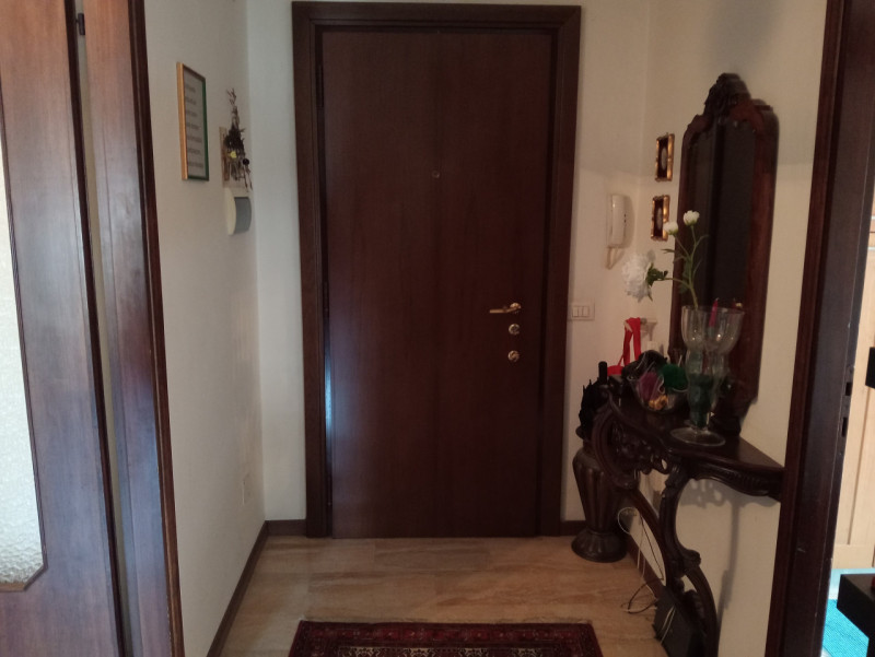 Mortise - Interno al quartiere, comodo ai servizi, in condominio di sole 4 unità abitative, lumin...