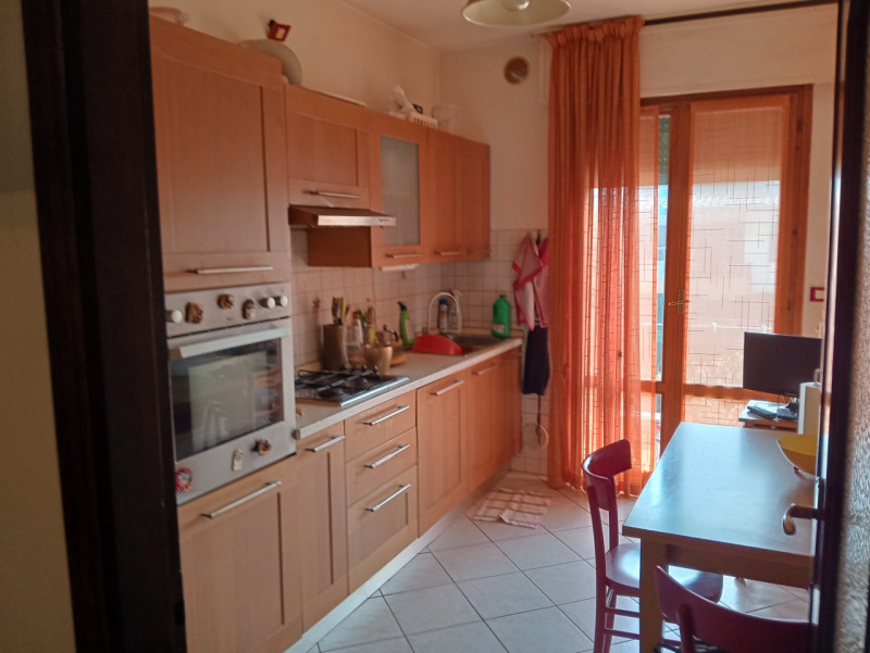 Mortise - Interno al quartiere, comodo ai servizi, in condominio di sole 4 unità abitative, lumin...