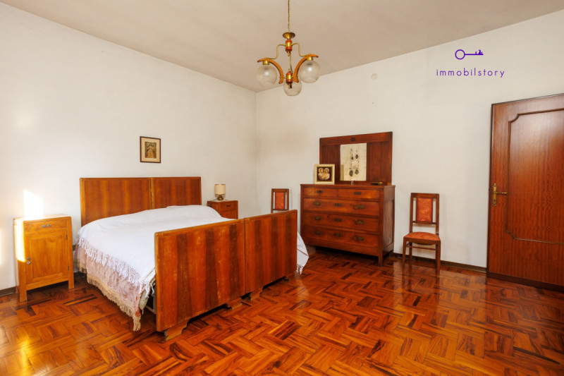 Casa singola di circa 200 mq con 1500 mq di terreno.

L’immobile è stato mantenuto con cura e si ...