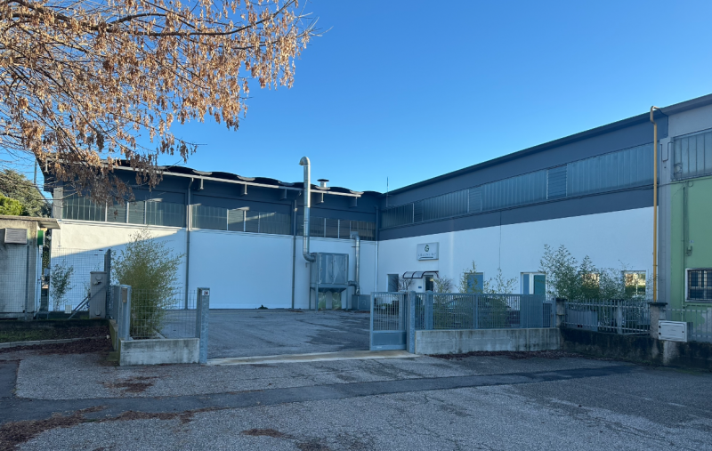 Rif. 262 – ANTONIO – Per informazioni: 338.4892021
EUROMEDIA propone in locazione un interessante...