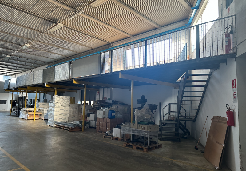 Rif. 262 – ANTONIO – Per informazioni: 338.4892021
EUROMEDIA propone in locazione un interessante...