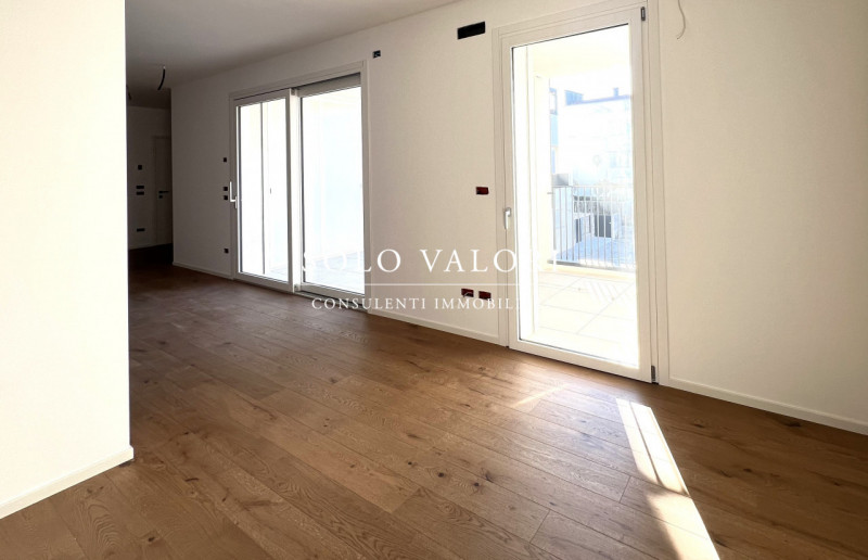 Rif. A861P1 (per info 338 9387816 Matteo)

Appartamento di nuova costruzione con tre camere da le...