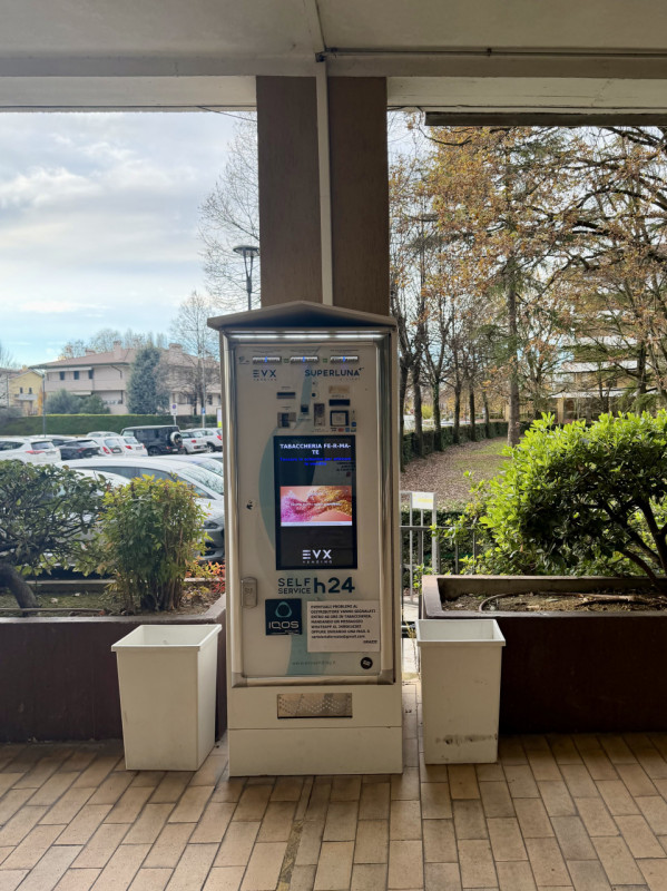 Proponiamo in vendita attività di tabaccheria ben avviata, situata in una posizione strategica, c...