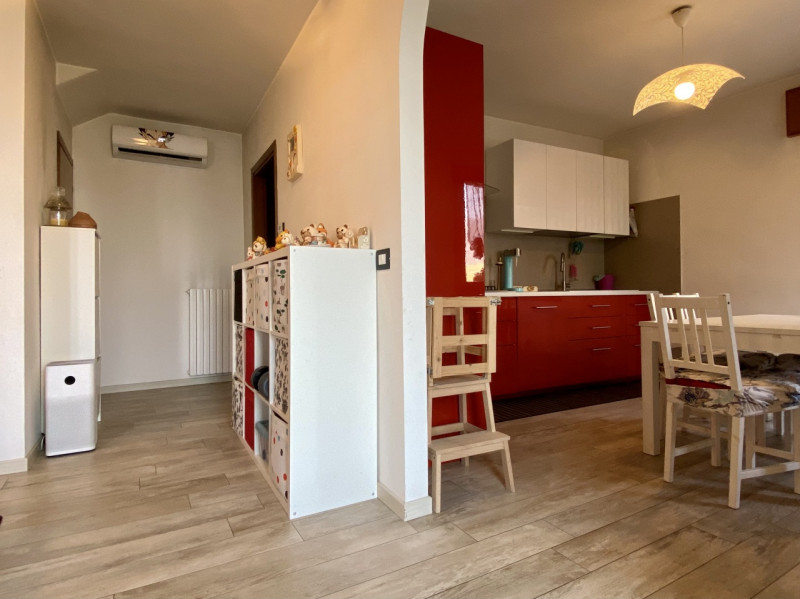 ARCUGNANO. 
In zona Fimon, nella zona pianeggiante, proponiamo in vendita una casa di corte di te...