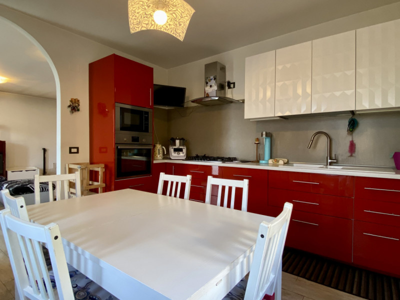 ARCUGNANO. 
In zona Fimon, nella zona pianeggiante, proponiamo in vendita una casa di corte di te...