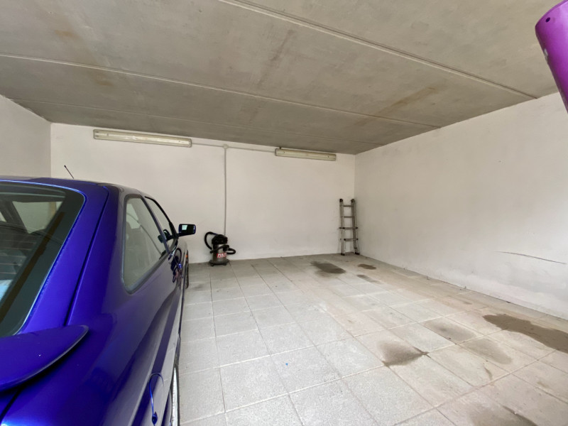 ARCUGNANO. 
In zona Fimon, nella zona pianeggiante, proponiamo in vendita una casa di corte di te...