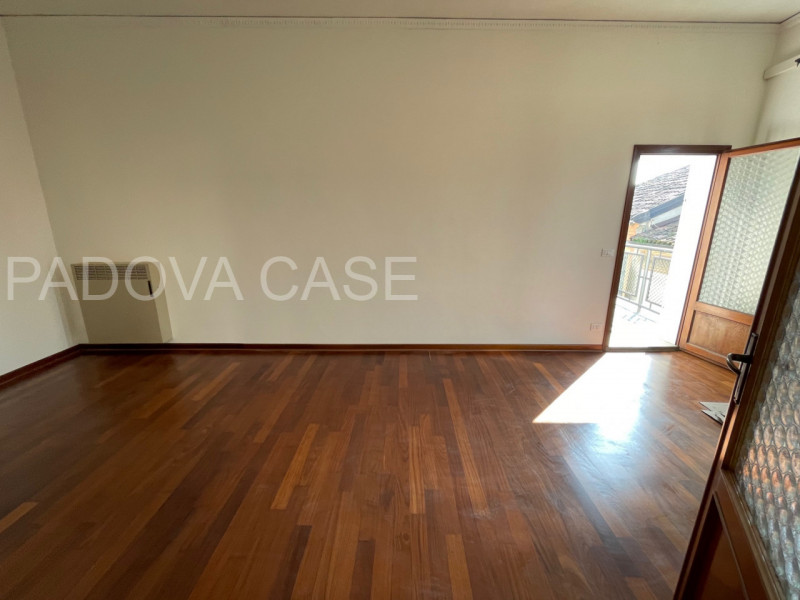 Un’occasione rara nel cuore di Padova.

A pochi passi da Prato della Valle ti attende un elegante...