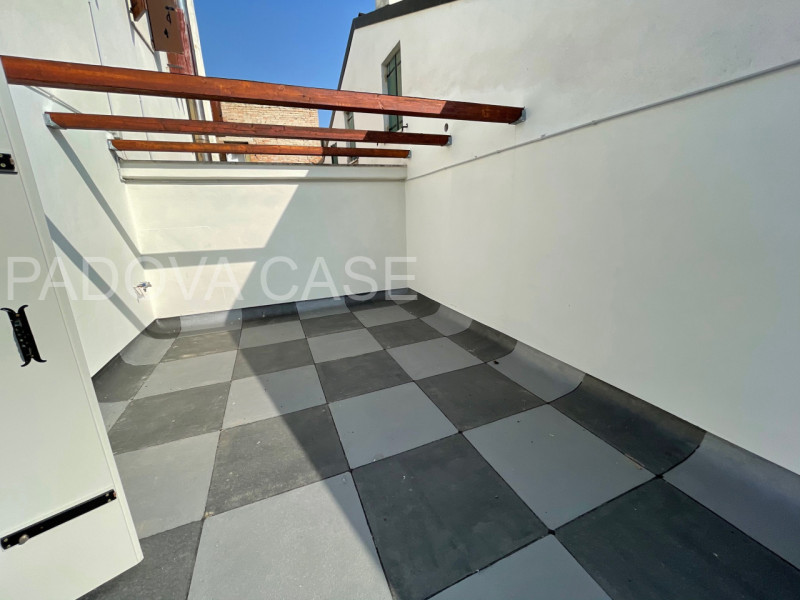 Un’occasione rara nel cuore di Padova.

A pochi passi da Prato della Valle ti attende un elegante...