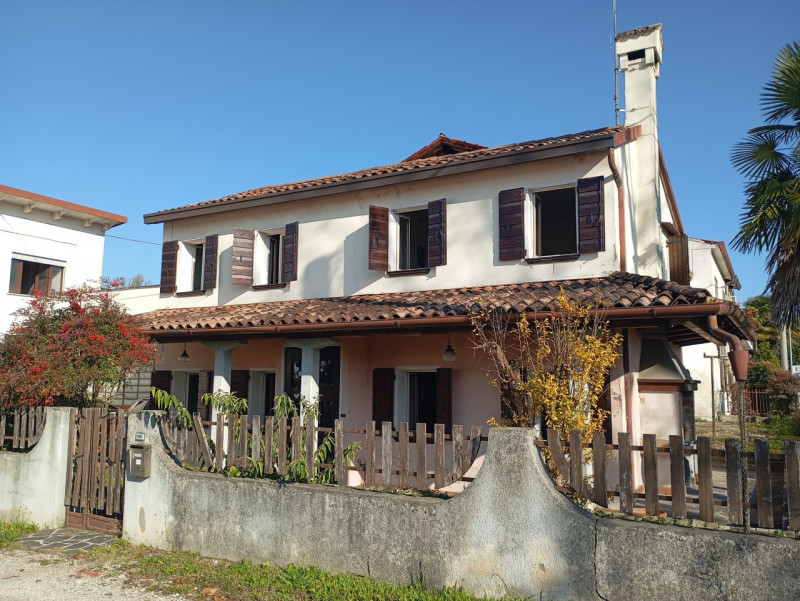 Immobile in esclusiva al Gruppo Padova MLS.
Scopri questa straordinaria opportunità di investimen...