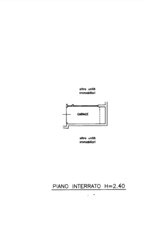 Nel centro di Resana proponiamo in vendita un appartamento bilocale arredato di cucina, con garag...