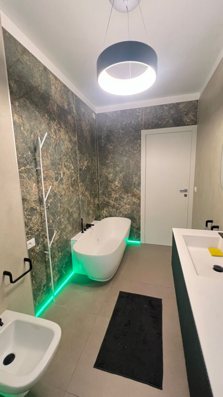 Rubano: Vendesi recente Appartamento in A4 al terzo piano con ascensore. L'immobile si divide in ...