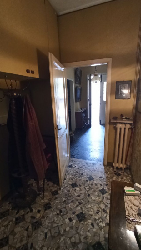 SAN GREGORIO - ARCELLA: In un contesto residenziale tranquillo e comodo ai servizi (linea del tra...