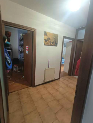 Rif. A.A.274-24

Vendita all'asta - appartamento al 1° piano con garage e cantina in data 27 genn...