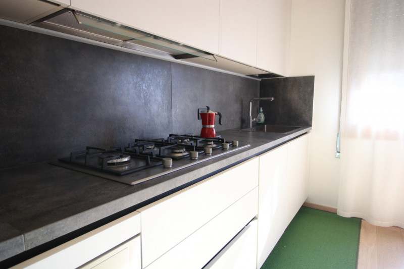 A pochi passi dalle Mura Nord, dove la città rallenta, sorge un appartamento che profuma di casa....