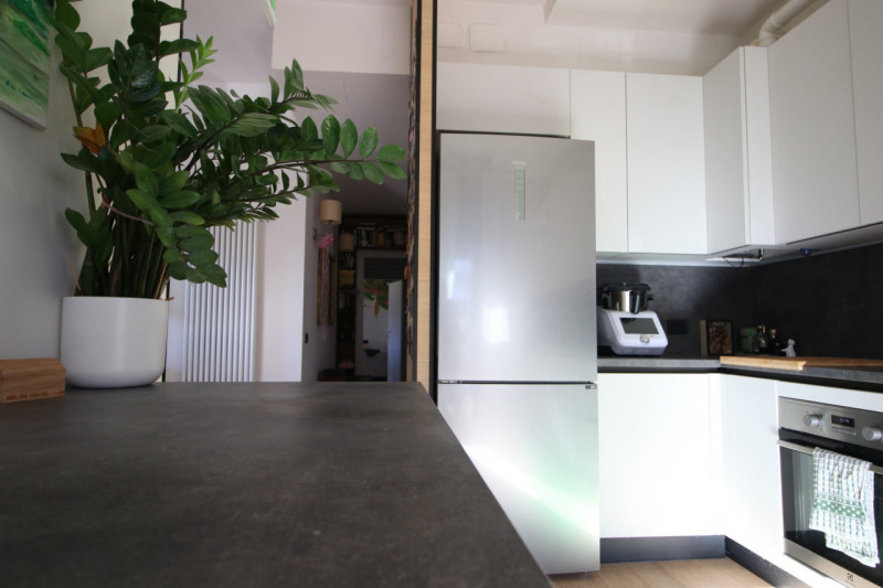 A pochi passi dalle Mura Nord, dove la città rallenta, sorge un appartamento che profuma di casa....