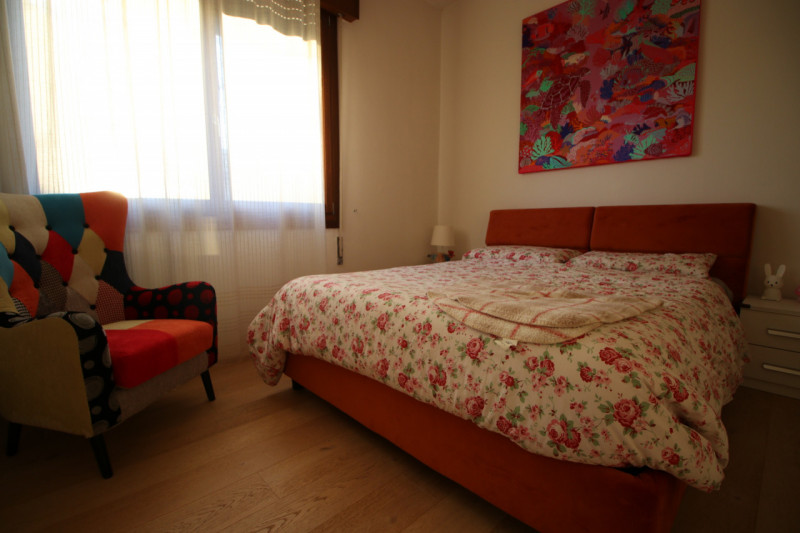 A pochi passi dalle Mura Nord, dove la città rallenta, sorge un appartamento che profuma di casa....