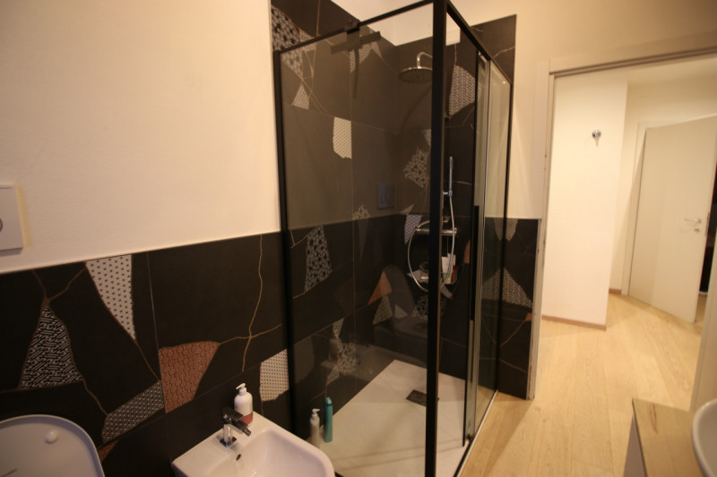 A pochi passi dalle Mura Nord, dove la città rallenta, sorge un appartamento che profuma di casa....