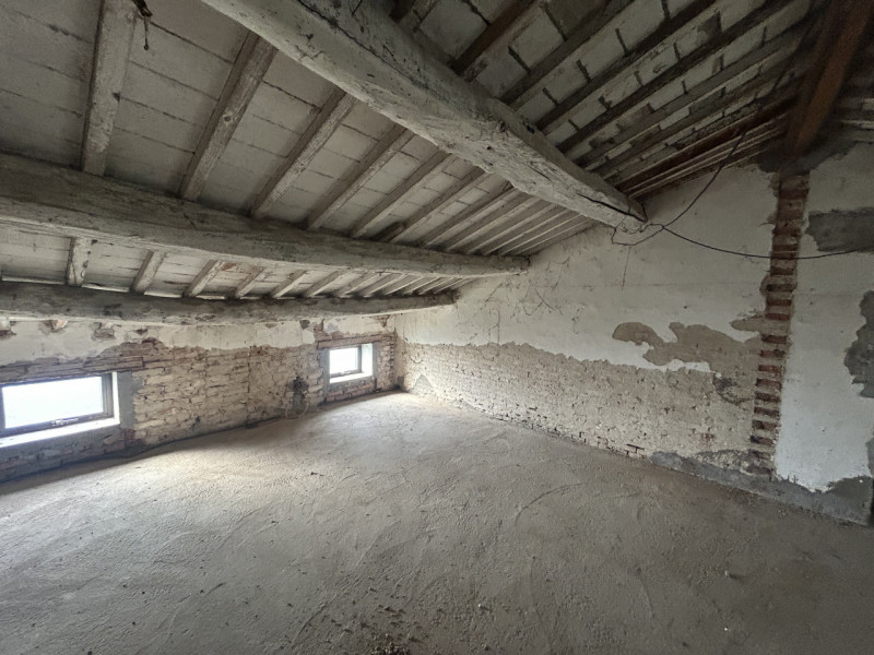 Nel cuore della campagna veneta, in un contesto di assoluta tranquillità ma a pochi minuti dai pr...