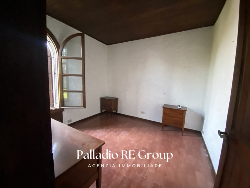 Villa unico piano - Piscina - Parco 5000 mq
Colline tra Vicenza e Arcugnano, villa singola dispos...