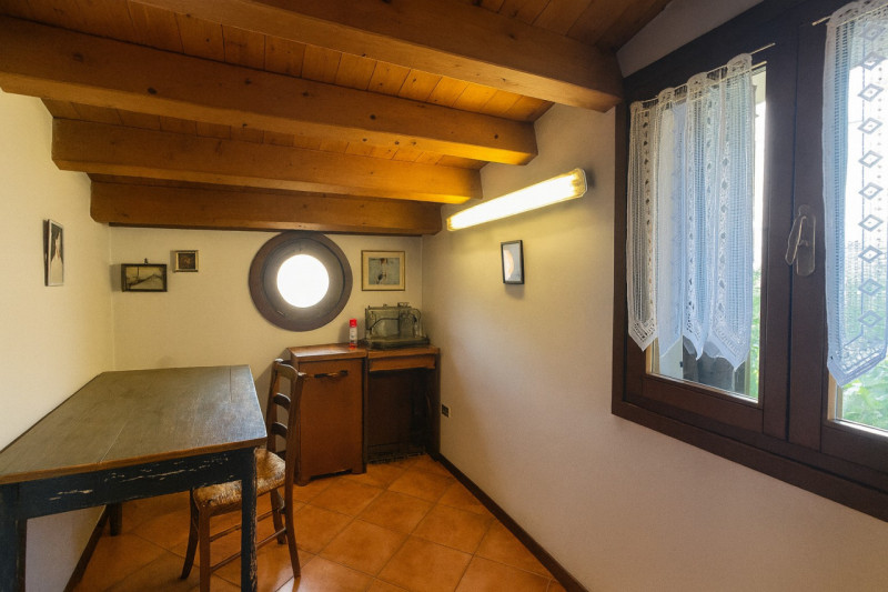 Nel primissimo fuori mura nord di Treviso, dove la tranquillità residenziale incontra la comodità...