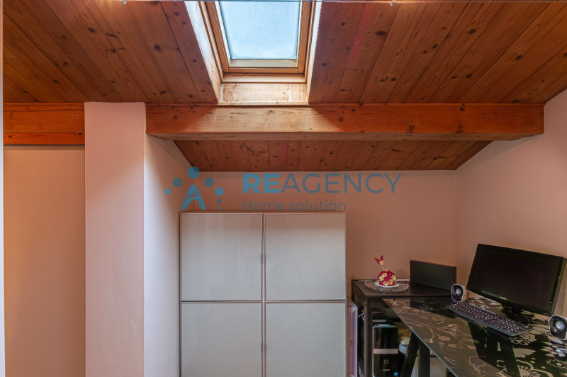 TRISSINO

Sei alla ricerca di una porzione a schiera d’angolo con giardino?
Prezzo € 220.000

Sei...