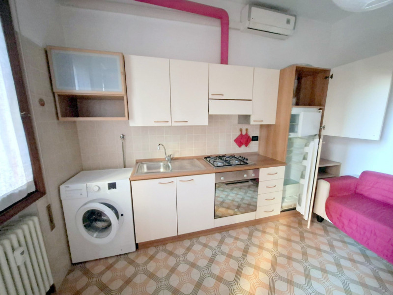 Cerchi un bilocale moderno, funzionale e in una delle zone più richieste di Padova?

Allora quest...