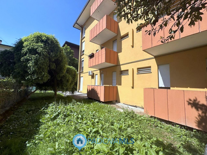 Cerchi un bilocale moderno, funzionale e in una delle zone più richieste di Padova?

Allora quest...