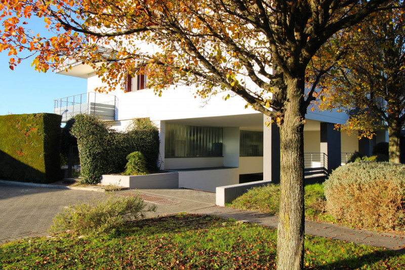 SACRA FAMIGLIA: Alle porte del centro storico di Padova, in zona Sacra Famiglia quartiere San Giu...