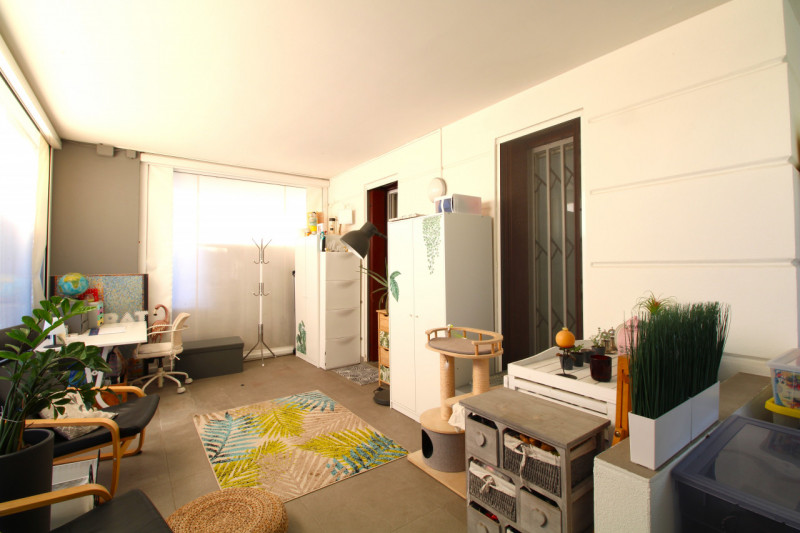 SACRA FAMIGLIA: Alle porte del centro storico di Padova, in zona Sacra Famiglia quartiere San Giu...