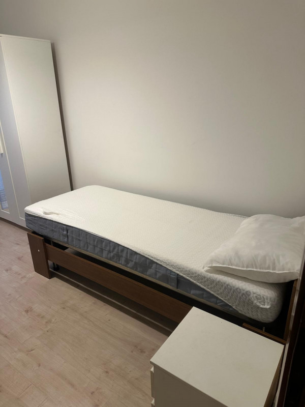 AFFITTO SAN BELLINO APPARTAMENTO AMPIO CON 4 CAMERE

APPARTAMENTO IN LOCAZIONE ZONA ARCELLA SAN B...