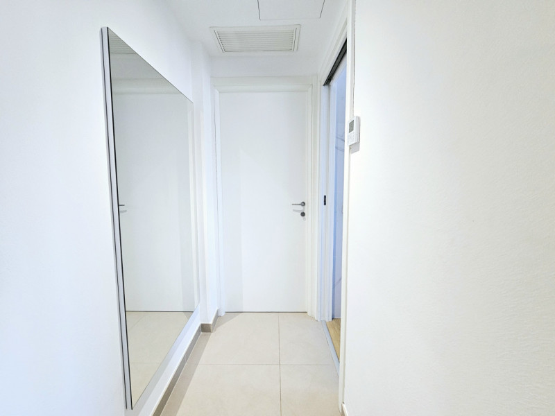 Proponiamo in vendita a Padova, moderno appartamento in via Giuseppe Cesare Abba, ubicato in un c...