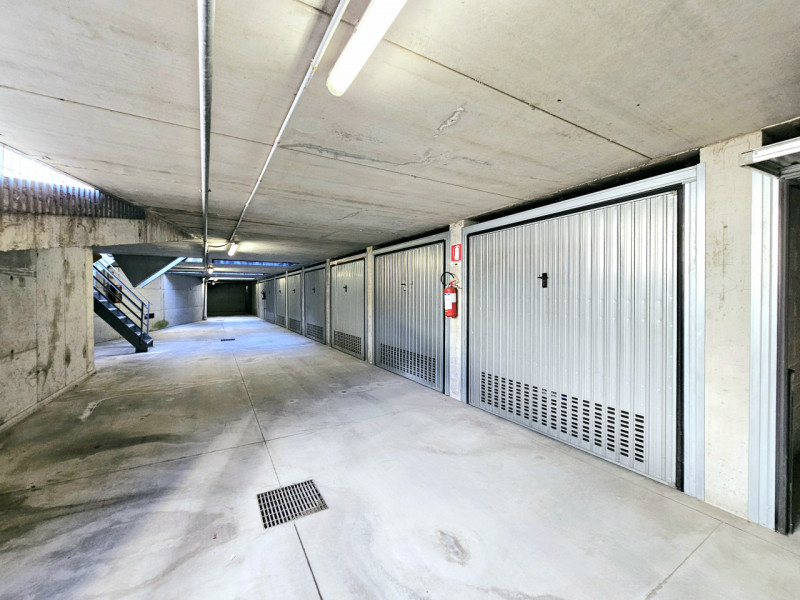 Proponiamo in vendita a Padova, moderno appartamento in via Giuseppe Cesare Abba, ubicato in un c...