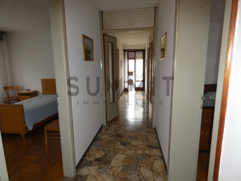 VALLI DEL PASUBIO - Sant'Antonio: TRICAMERE ABITABILE DA SUBITO comodo ai servizi e alle scuole. ...