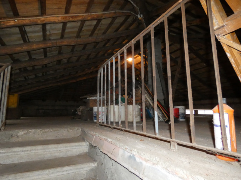 VALLI DEL PASUBIO - Sant'Antonio: TRICAMERE ABITABILE DA SUBITO comodo ai servizi e alle scuole. ...