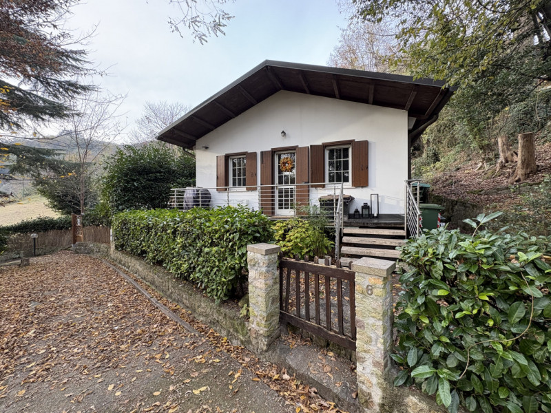 RIF. TEO138 – Teolo, frazione Villa - All’interno di un residence immerso nella natura dei Colli ...