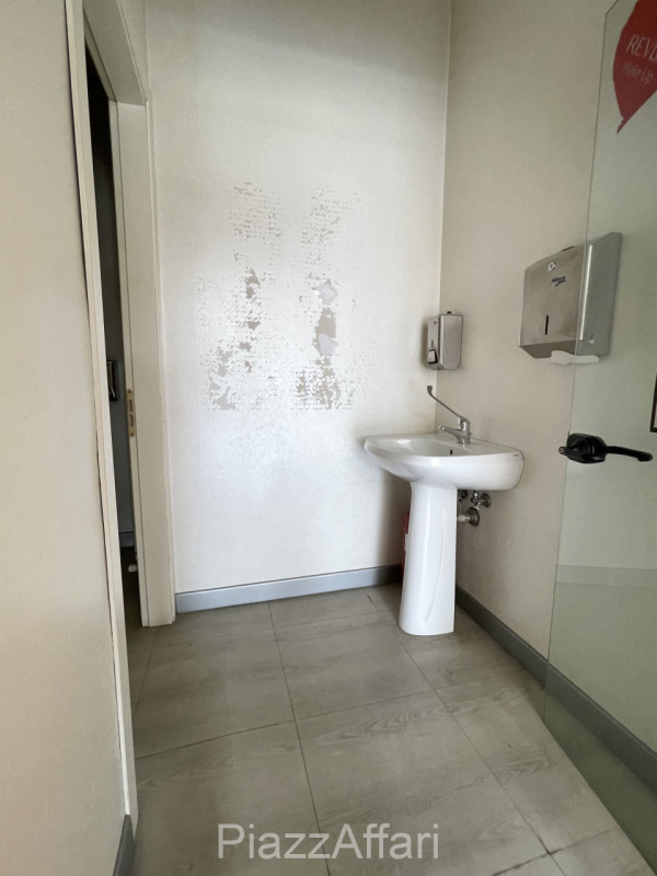 All'inizio della zona Ex-Piscina - "Ex Foro Boario" - ubicato proprio davanti al supermercato Eur...