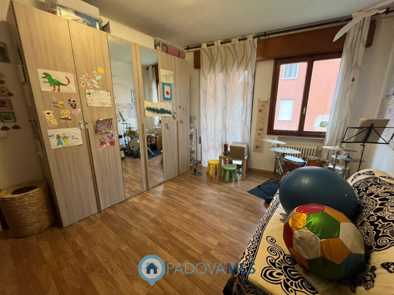 Immobile in esclusiva al Gruppo Padova MLS
ARCELLA-SAN BELLINO
Proponiamo in vendita un appartame...