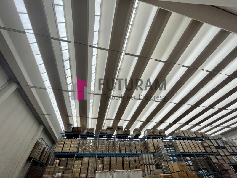 RIF: 115NM - PADOVA - PER INFO: 340335 8378 - 0444310220

Propongo in AFFITTO capannone produttiv...