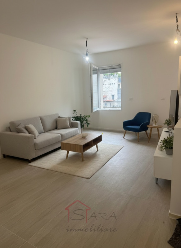 Nel cuore di Padova, Sara Immobiliare propone in vendita un elegante appartamento di 120 mq inser...