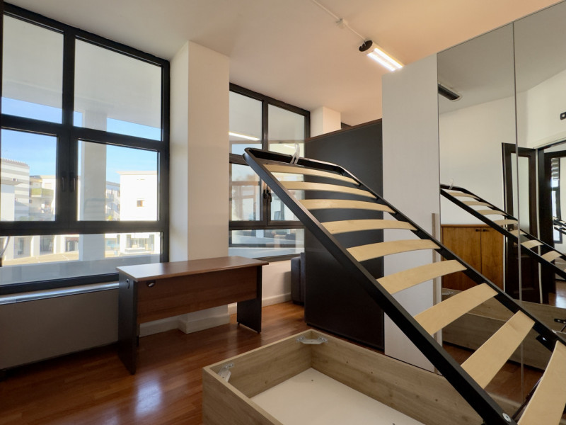 In una zona centralissima e servitissima di Sarmeola di Rubano, comoda ad autobus, scuole, farmac...