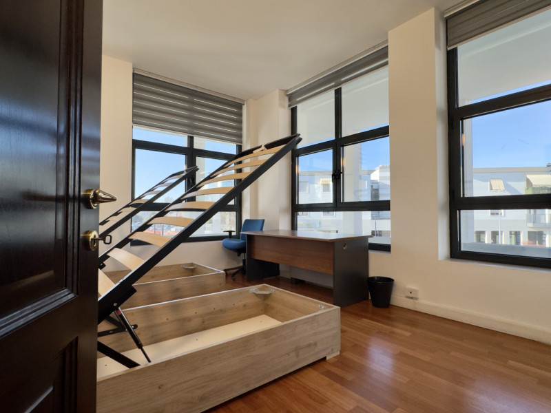 In una zona centralissima e servitissima di Sarmeola di Rubano, comoda ad autobus, scuole, farmac...