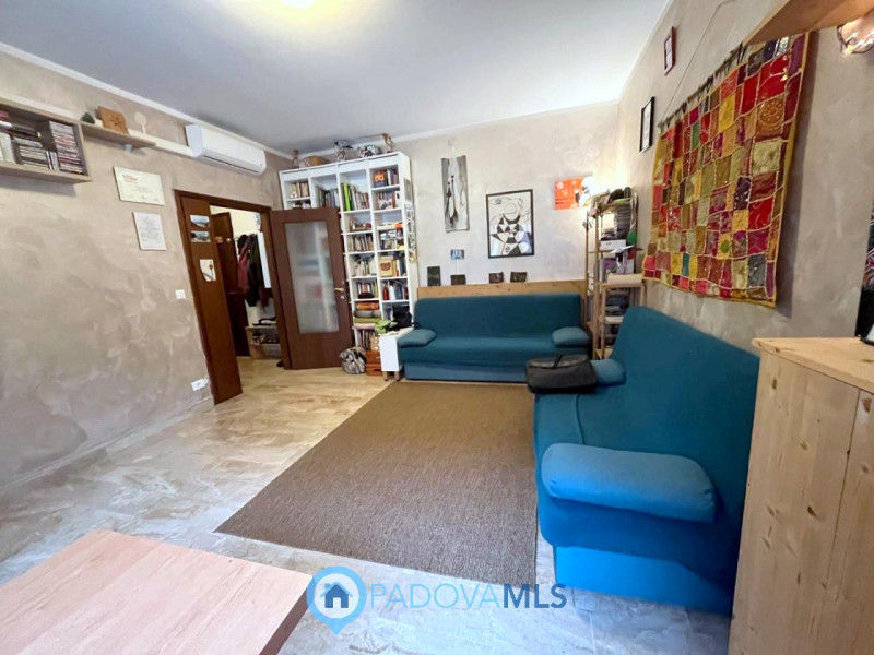 Immobile in esclusiva al Gruppo Padova MLS

ARCELLA-SAN BELLINO
Proponiamo in vendita un appartam...